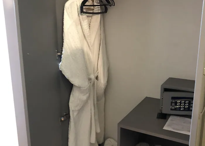 Ambra Boutique & Bistro 4* كونستانتا