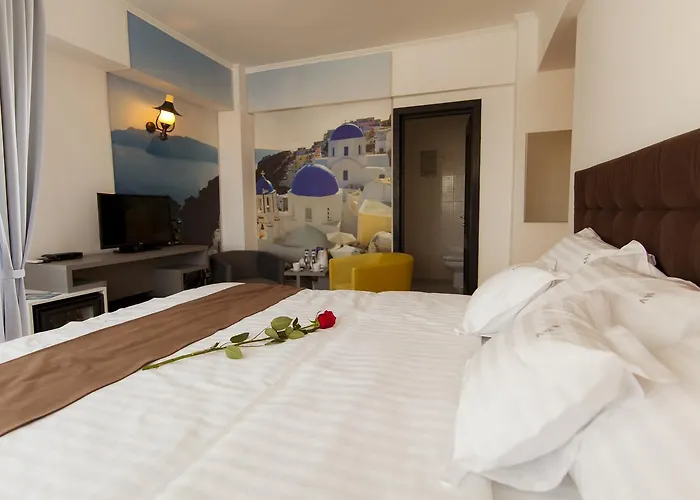 فندق Ambra Boutique & Bistro 4*