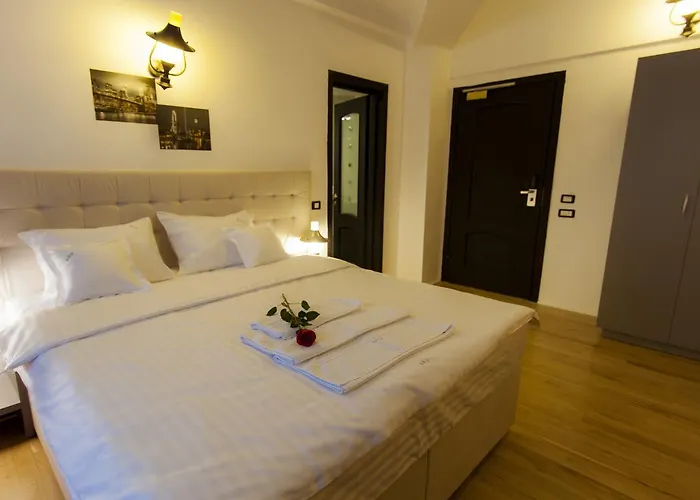 Ambra Boutique & Bistro فندق كونستانتا