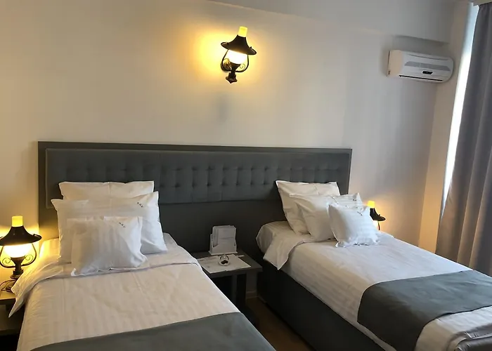 فندق Ambra Boutique & Bistro 4*