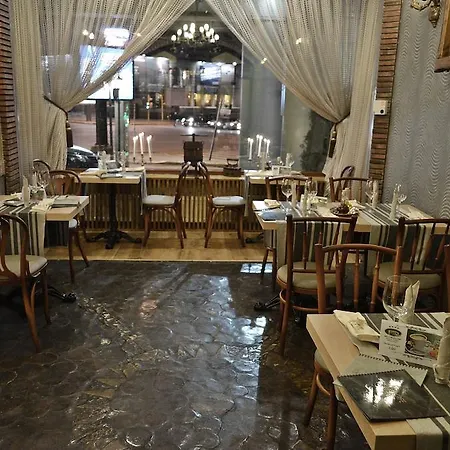 Ambra Boutique & Bistro Отель Констанца