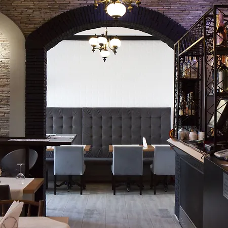 Ambra Boutique & Bistro Констанца