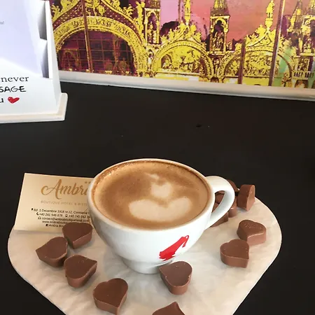 Ambra Boutique & Bistro Отель Констанца