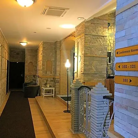 מלון Ambra Boutique & Bistro