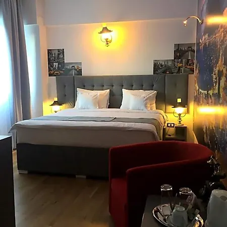 Ambra Boutique & Bistro מלון 4*