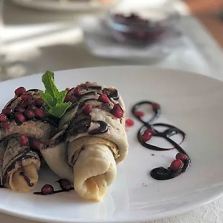 מלון Ambra Boutique & Bistro 4*