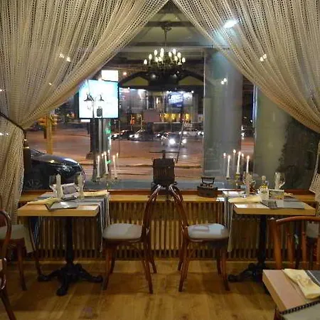 Ambra Boutique & Bistro Отель Констанца