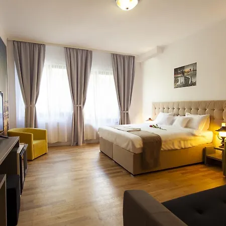 Ambra Boutique & Bistro Констанца