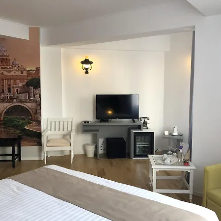 Отель Ambra Boutique & Bistro Констанца