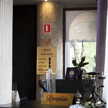 Ambra Boutique & Bistro Констанца