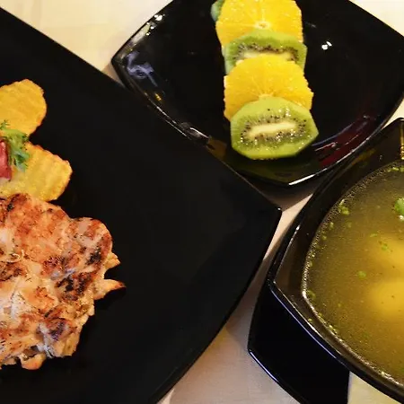 Ambra Boutique & Bistro Отель Констанца