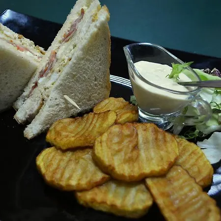 Ambra Boutique & Bistro Отель