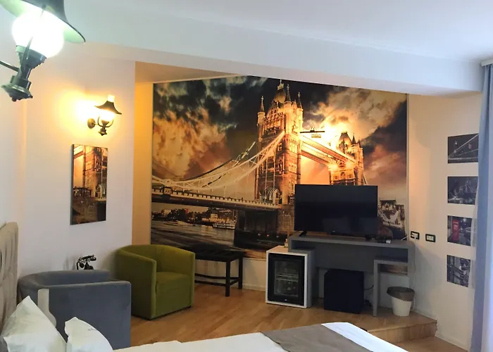 Ambra Boutique & Bistro Отель Констанца