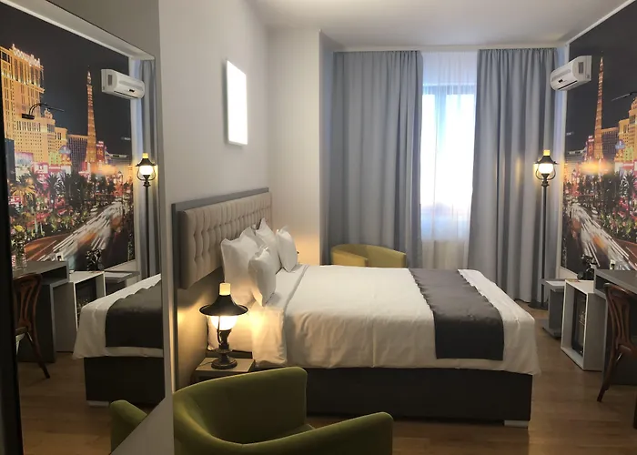 Ambra Boutique & Bistro Отель Констанца