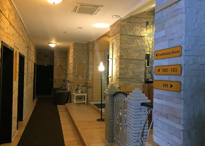 Отель Ambra Boutique & Bistro 4*